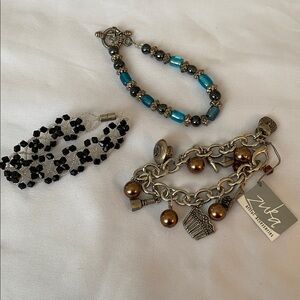 🎀 5/$20 🎀 3 bracelets - not sure of brands